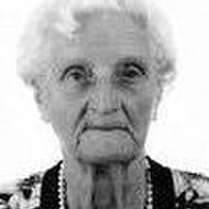 Anna Elisa De Houwer