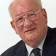 Piet Adams