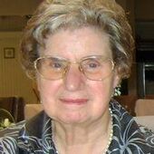 Leoni (Josée) Davids