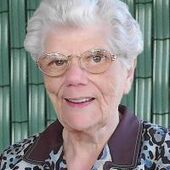 Stephanie Van de Velde