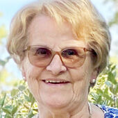 Suzanne VANNIEUWENHUYZE