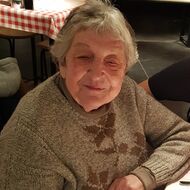 Julienne Nicole D'HOLLANDER