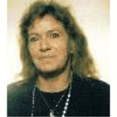 Simonne Van den Broek