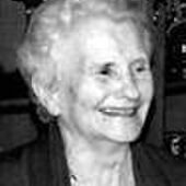 Madeleine VAN DEN ENDE