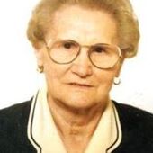 Helena HOUBEN