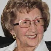 Nelly VANDERSCHUEREN