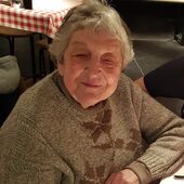 Julienne Nicole D'HOLLANDER