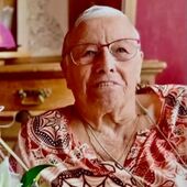 Odette DESCHEEMAEKER