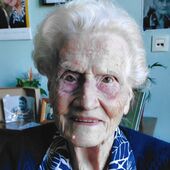 Lucienne STEUVE